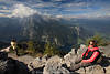 914907_Jenner Gipfelpanorama Foto mit Frau lächeln Aussicht auf Königssee Alpental Tiefblick