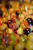 50193_ Buntes Stbchen-Spiessenfeld Partyspiesse mit Weintrauben, Trauben als Hppchen & schnelle Partykost