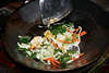 Fried vegetables from Pan in Wok photo grünes Gemüse mit Ei auf Thai-art, Gericht aus der Pfanne