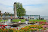 Konstanz Bodensee Uferpark Foto Blumenrabatte Fontnen Grnflchen Menschen Erholungssttte