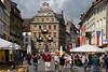 Konstanz Altstadt Einkaufsmeile Urlauber spazieren schlendern um Bars Cafes