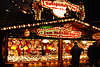 Zum Nußknacker Weihnachtsmarkt Nußspezialitäten Adventstand bunte Lichter in Bremen