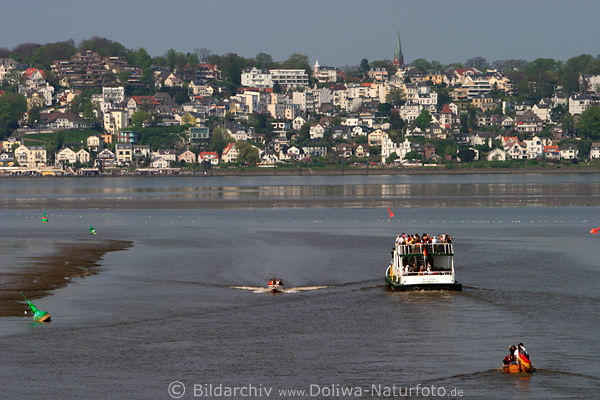 Hamburg Schippertour Este-Elbe Wasserweg Schiff Boote Blankenese Blick