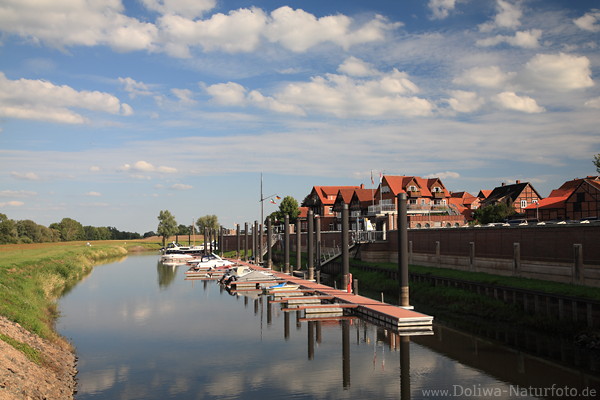 Hitzacker Jeetzel Wasserkanal Boote Anleger Stadtmauer Elblandschaft