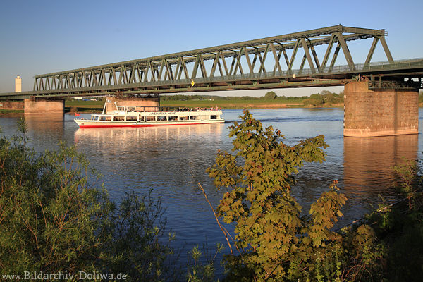 Elbbrcke Lauenburg Aqudukt Pfeiler Wasser-Schifffahrt Fussufer