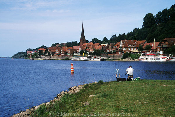 Lauenburg Elbe Fischangler