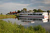 108683_Elbe-Star Fhre Foto im Hitzacker  Wasserbecken Flu Landschaftsbild Elbfhre Schiff fr Elbreise