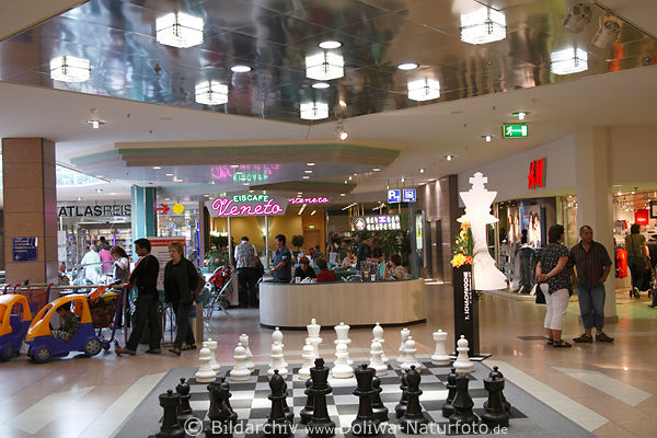 Billstedt Einkaufszentrum Passagen mit Caf Veneto