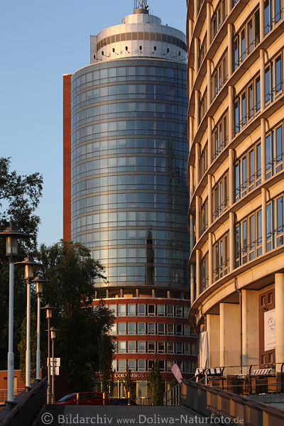 Columbus HTC rundes Glashochhaus Hafengebude in Speicherstadt Hamburg
