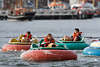 Mädchen Rafting-Spass für Kinder  im SchlauchbootFoto Wasserfahrt bei Kieler-Hafen-Woche