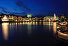 Hamburg Alsterpanorama romantische Weihnachtszeit Christbaum Wasser Nachtfotos Schiff Tann
