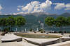 Colico Wasserbrunnen Fontne Foto Comersee-Bergblick Hafen Navigazione Lago di Como