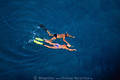 409233_Paar Mann+Frau Schnorcheln im Meerwasser Azurfarben Foto Riviera-Urlaub Spotorno Italien