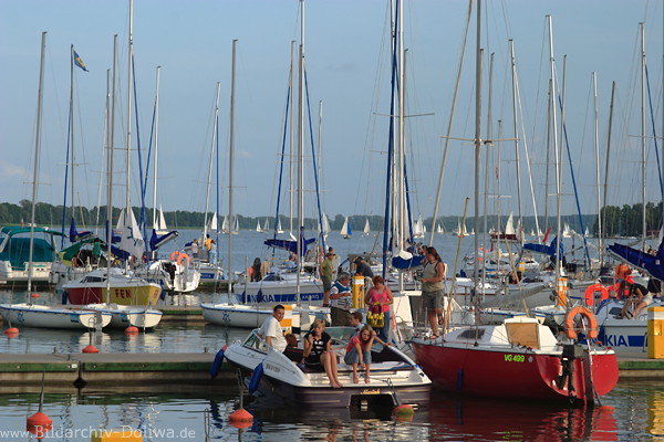 Seglerhafen Nikolaiken Port Segelboote Masuren Seenlandschaft