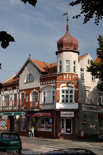 Sensburg Rathausstra  e Bild mit Reise-Info Urlaub Attraktionen Masuren