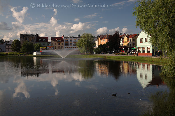 Sensburg (Mragowo) Stadtbild am Parksee Wasser Landschaft Spiegelung Urlaubsidylle in Masuren Ostpreussen