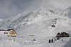 Bd1064_ Bâlea See Foto in Winter, zugefrorener Bergsee in 2044 m Höhe Fogarascher Berge in Schnee