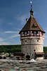 602008_ Munot Turm Foto oben auf Kastellhof mit Touristen Aussicht auf Schaffhausen & Rheinfluss