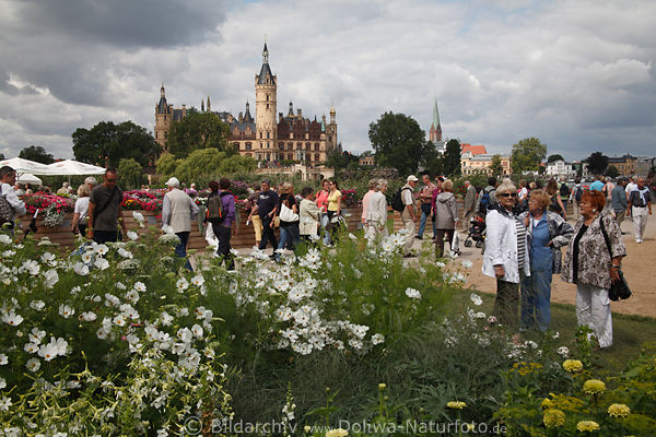 Gartenschau Besucher, Blumenschau am Schloss Schwerin 