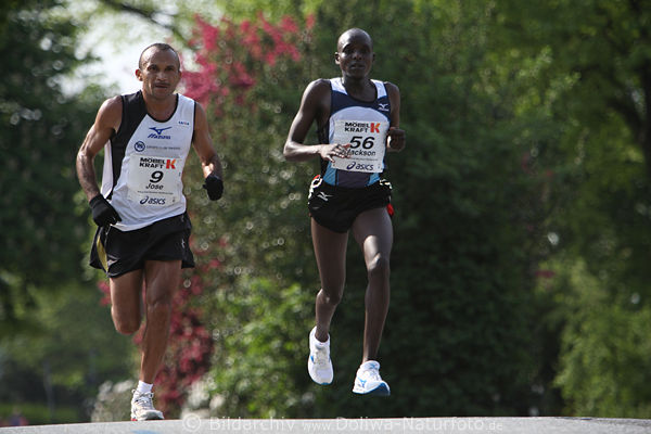 Marathon-Dritter Jose Telles des Souza Laufbild Brasilienstar in Hamburg