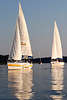 56174_ Urlaub unter Segeln Foto, Segler & Yachten Segel-Romantik auf See in Sonne Fotografie
