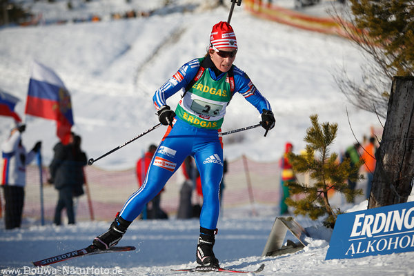 Russin Olga Medvedtseva Biathlon-Weltcup auf Schiloipe in Hochfilzen
