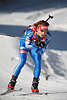 816202_Russen Biathleten Fotos: Maxim Tchoudov Aktionporträt auf Biathlonskiloipe beim Weltcuprennen auf Schneepiste