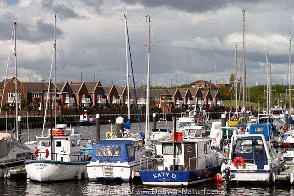 Marina Yachthafen Landschaft Sport-Seglerboote Tyne-Bay Huser in North Shields