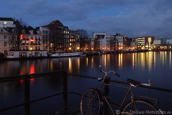 Amsterdam Wasser City Skyline Nachtlichter Spiegelung Amstel Ufer Wohnboote