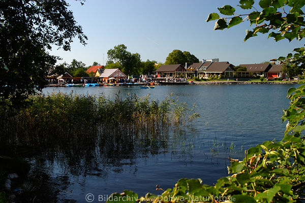 Trakai Stadt auf Halbinsel Seeufer Naturidylle in Nationalpark Litauen