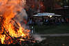 Ostern Traditionsfest fr Familien in Osternzeit, Volksfest Foto am Osterfeuer bei Feuer & Flamme