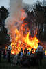 904148_ Osterfeuer Familientreff Fest im Freien Fotografie aus Bispingen, Lneburger Heide Osterfeier auf Dorfplatz