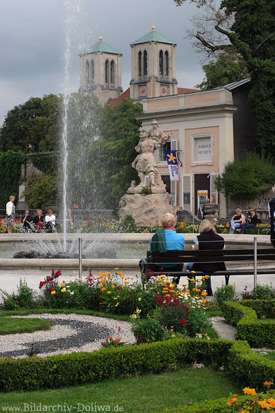 Mirabellgarten Salzburg schöne Parkanlage Erholung am Barockmuseum Schloss Mirabell und Mozarteum