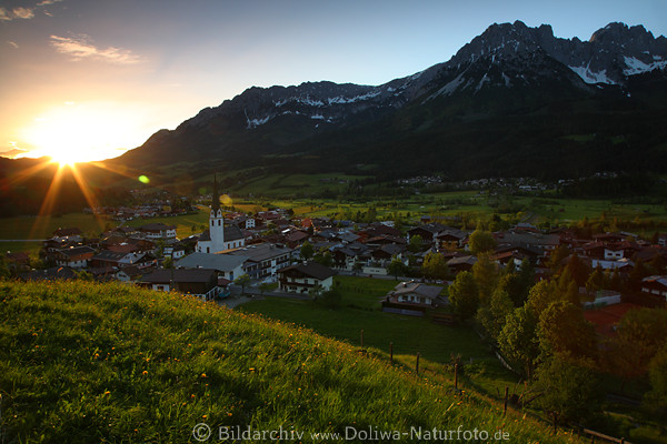 Sonnenuntergang ber Ellmau Foto Romantik Abendlicht Tal Stimmung Bergpanorama