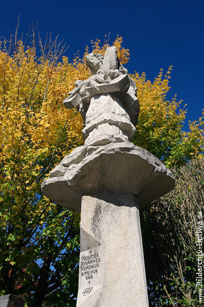 Heiliger Nepomuk Herbstbild Fischener Patron in Allgu