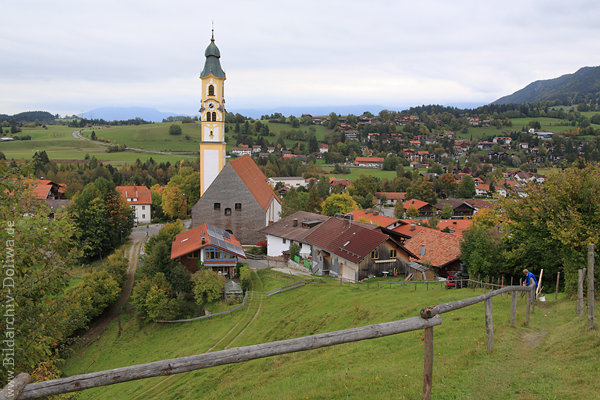 Pfronten Kalvarienweg Berg-Stadtpanorama Kirche Huser Allgu Alpenvorland Ferienort