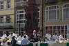 Konstanzer SpargelwochenTag in Altstadt Spargelschlen am Rathausplatz Denkmal