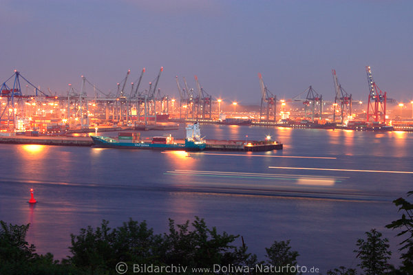 Hamburg Containerhafen Rotlichter Schiffe Elbe velgnne Panorama Nachtlichter