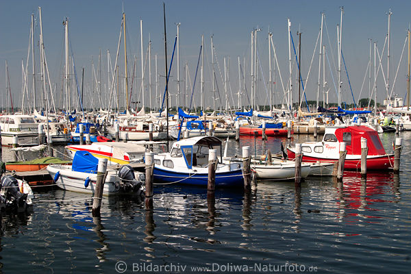 Fehmarn Burgtiefe Seglerhafen Binnensee Anlegestelle