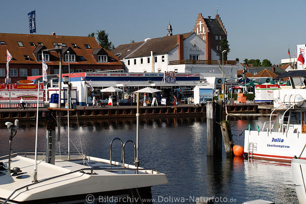 Heiligenhafen Port w�hrend Hafenfesttage in Ostsee Meerbucht