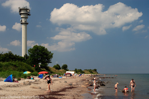 Fehmarn Ostkste Wildstrand Naturstrand Ostsee Meer Urlauber