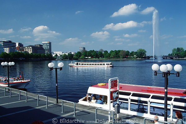Hamburg-See Alsterschipper am Jungfernstieg Schiffe Springbrunnen Font�ne