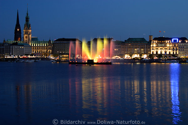 Wasserlichtspiele ber Hamburg Binnenalster 
