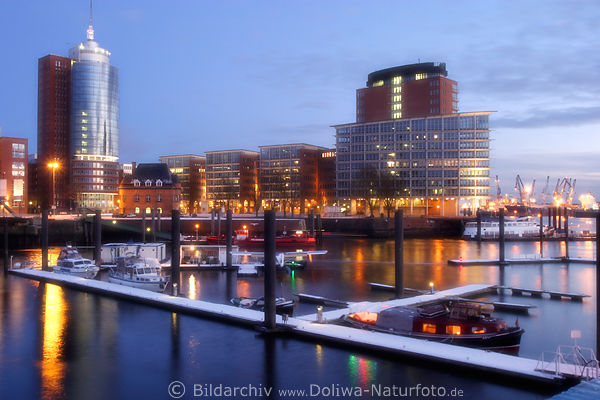 Hamburg Hafen Winter-Landschaft Fotokunst Dämmerungslicht Abendstimmung