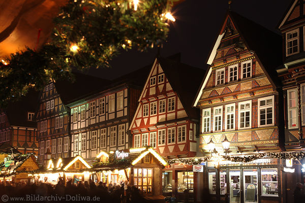Altstadt Celle historische Fachwerkhäuser Weihnachtsmarkt Advent Nachtlichter