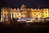 Celle Schloss-Nachtskyline über Weihnachtsmarkt Besucherzelte