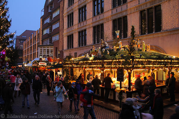 Weihnachtsmarkt Hannover Abendlichter Aventstand Besucher Flaniermeile