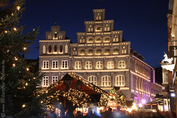Handelskammer Lüneburg Schütting Nachtlichter Weihnachtsmarkt Adventstimmung Altstadt Nachtbild