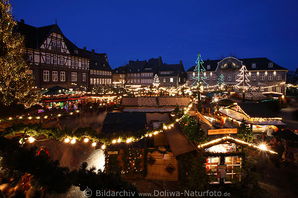 Goslar Weihnachtsmarkt Panorama Foto Marktplatz romantische Stimmung Altstadt H�user blaue Stunde