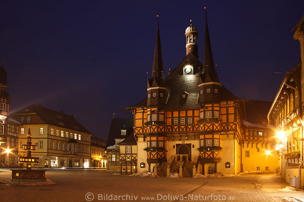 Wernigerode Marktplatz Schmuck-Rathaus City-Altstadt Bild berhmte Fachwerkhuser